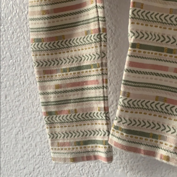 Artisan NY set with Vest & Leggings - Picture 3 of 4